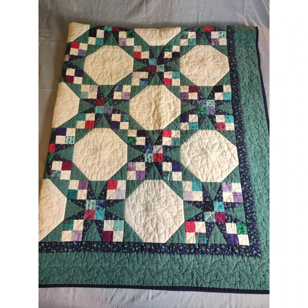 Vintage Handmade Flower Design Quilt Large 74 x 88 Full Size Provenance Label